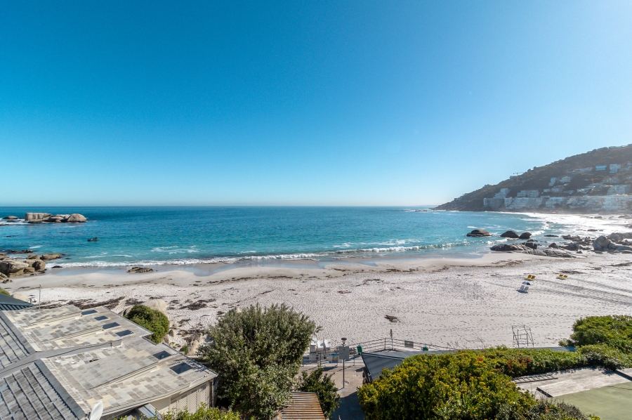 4 Bedroom Property for Sale in Clifton Western Cape
